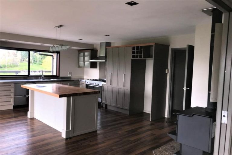 Photo of property in 334 Henwood Road, Hillsborough, New Plymouth, 4372