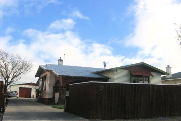 Photo of property in 48 Burns Avenue, Takaro, Palmerston North, 4412
