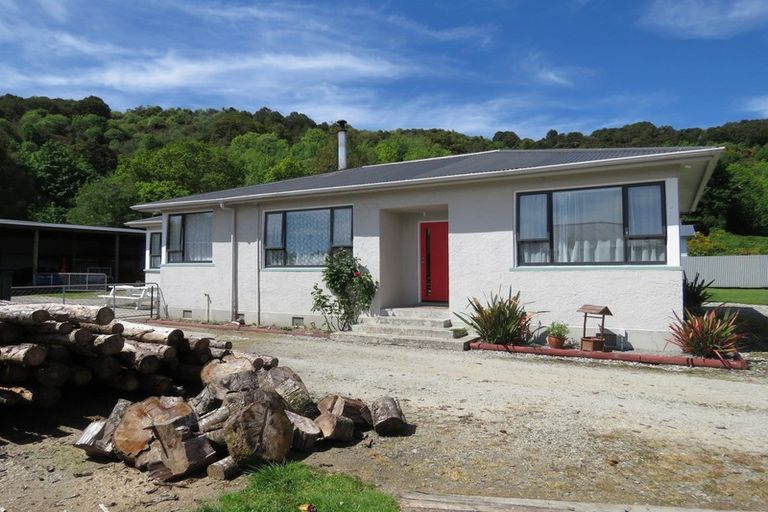 Photo of property in 6-8 Munson Street, Reefton, 7830