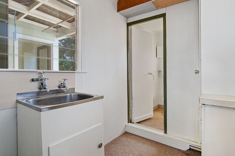 Photo of property in 90b Harbour View Road, Omokoroa, 3114