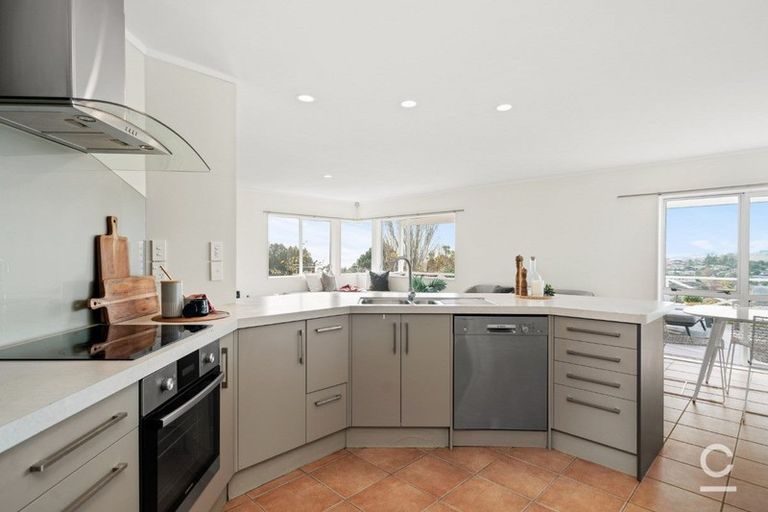 Photo of property in 20 Philomel Crest, Welcome Bay, Tauranga, 3112