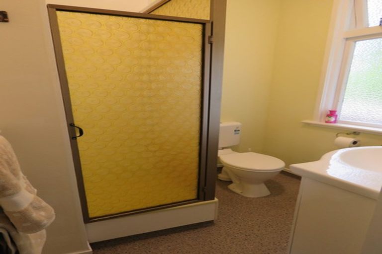 Photo of property in 5 London Street, Hampden, 9410