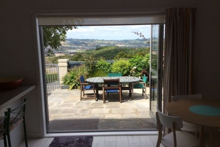 Photo of property in 22 Caldwells Road, East Tamaki Heights, Auckland, 2016