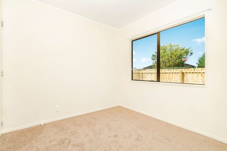 Photo of property in 2/41 Station Road, Takanini, 2112