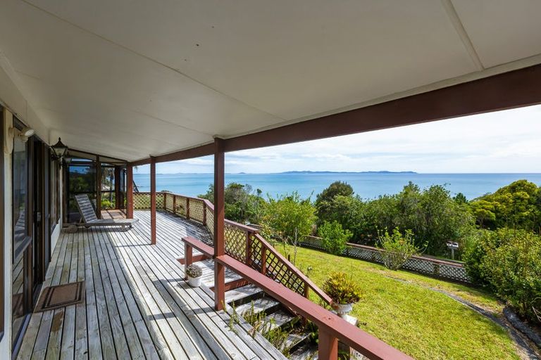 Photo of property in 20 Leslie Road, Cable Bay, 0420