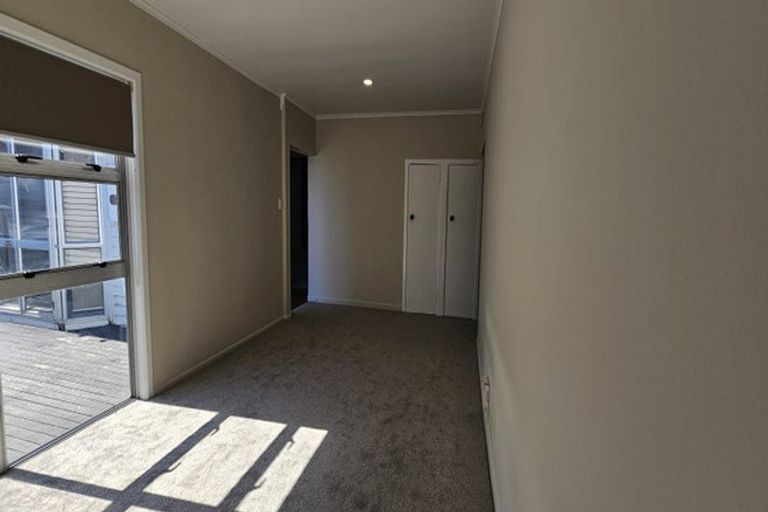 Photo of property in 6 Evelyn Street, Papatoetoe, Auckland, 2025