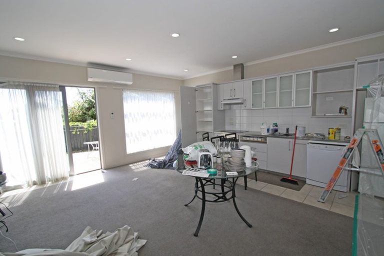 Photo of property in 2/38 Maratahu Street, Westown, New Plymouth, 4310