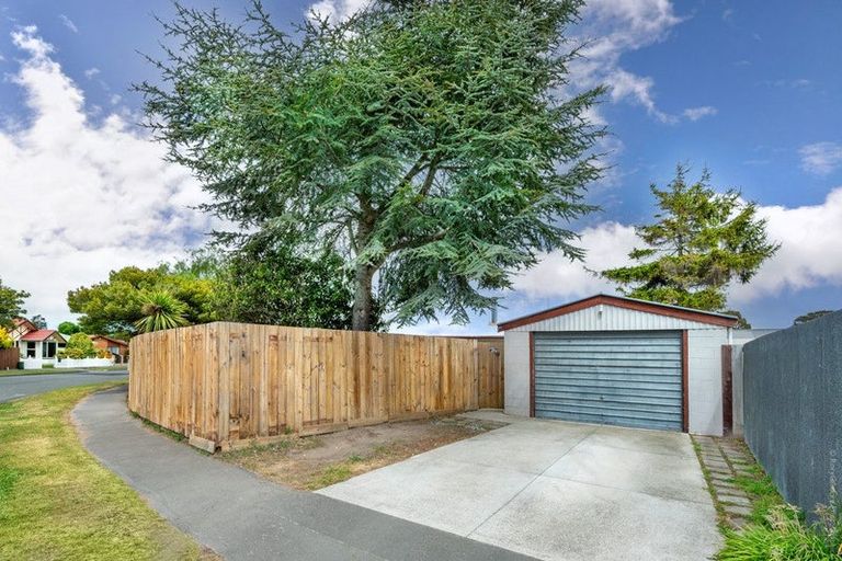 Photo of property in 4 Takapu Place, Bromley, Christchurch, 8062