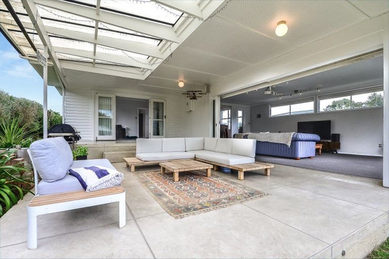 Photo of property in 10 Martin Street, Fairfield, Hamilton, 3214