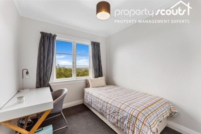 Photo of property in 39 Forfar Street, Clyde Hill, Dunedin, 9011