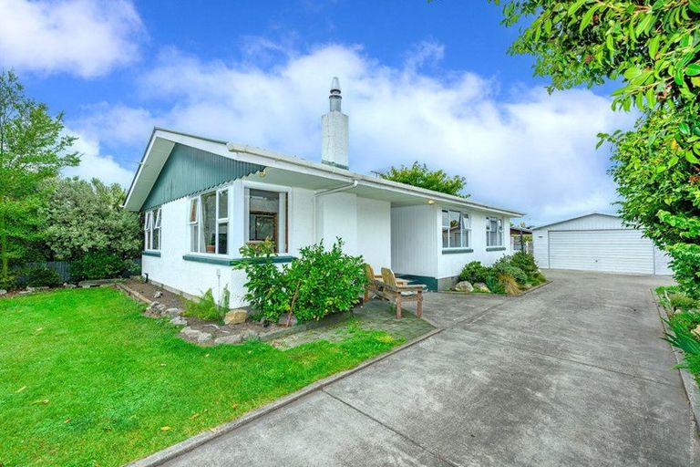 Photo of property in 123 Blackett Street, Rangiora, 7400
