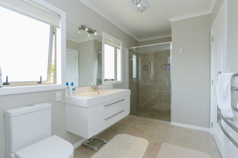 Photo of property in 6 Gregory Grove, Clive, 4102