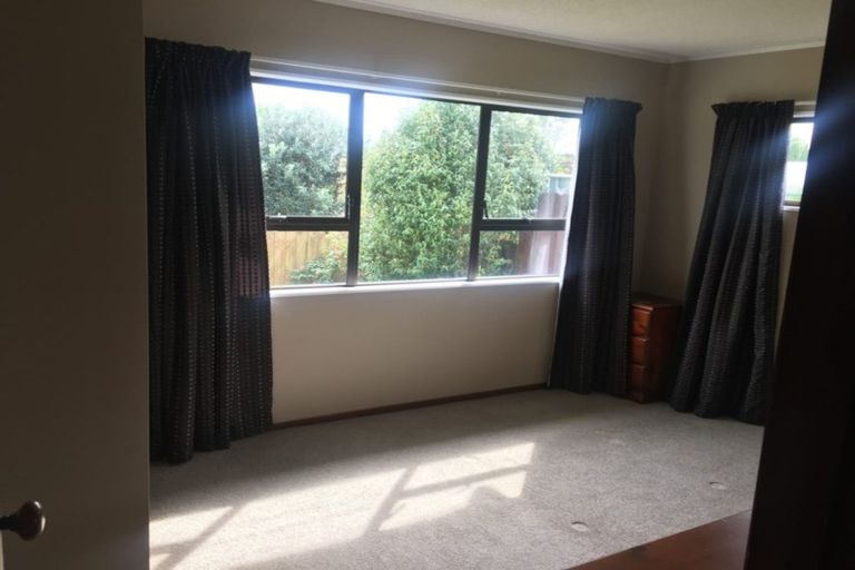 Photo of property in 2/7 Crawford Crescent, Te Kamo, Whangarei, 0112