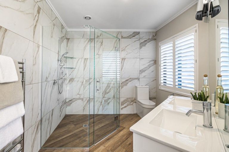 Photo of property in 80 Ewen Place, Karaka, Papakura, 2580