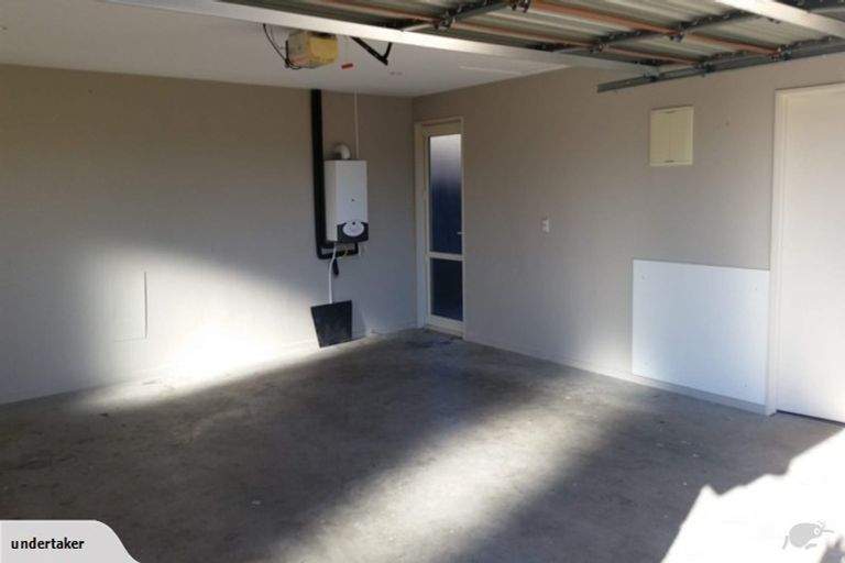 Photo of property in 23 Taunton Place, Rangiora, 7400