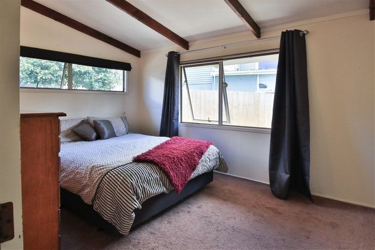 Photo of property in 33 Church Street, Kawakawa, 0210