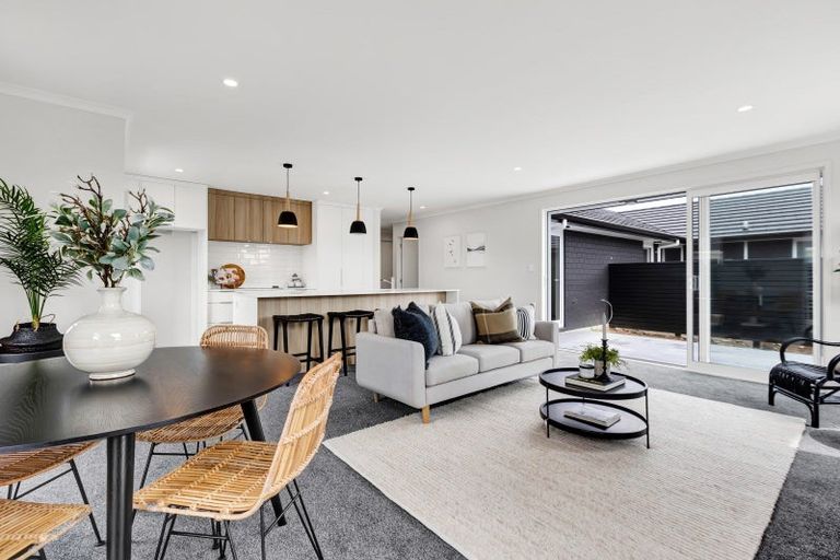 Photo of property in 33a List Street, Welbourn, New Plymouth, 4310