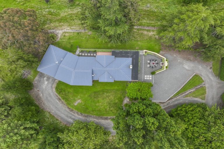 Photo of property in 1544 Kahuranaki Road, Kahuranaki, Havelock North, 4295