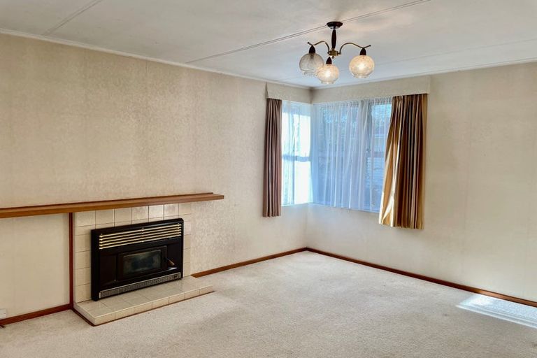 Photo of property in 16 Eden Street, Mangere East, Auckland, 2024