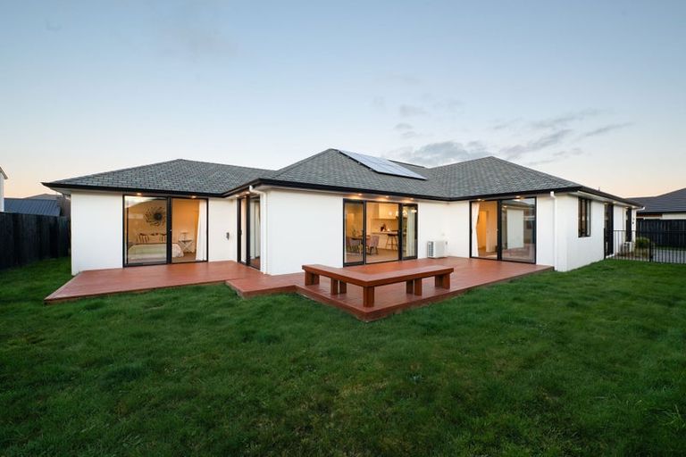 Photo of property in 23 Sydney Place, Flagstaff, Hamilton, 3210