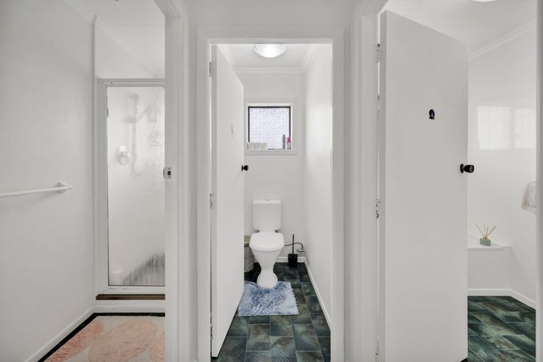 Photo of property in 31 Kamahi Avenue, Hawera, 4610