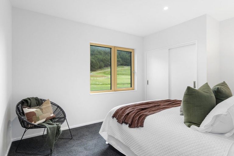 Photo of property in 22 Isobel Matson Lane, Cracroft, Christchurch, 8022