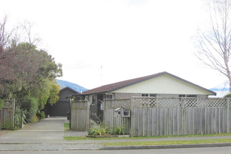 Photo of property in 93 Quintin Drive, Te Anau, 9600