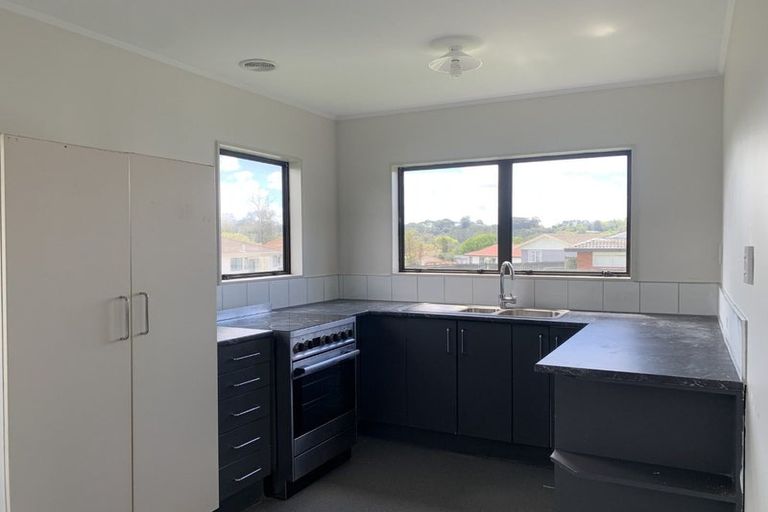 Photo of property in 5 Elisa Lane, Ranui, Auckland, 0612