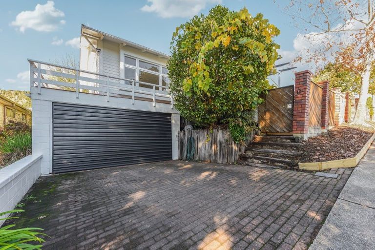 Photo of property in 19 Tipahi Street, Nelson South, Nelson, 7010