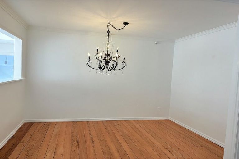 Photo of property in 300 Paremoremo Road, Paremoremo, Auckland, 0632