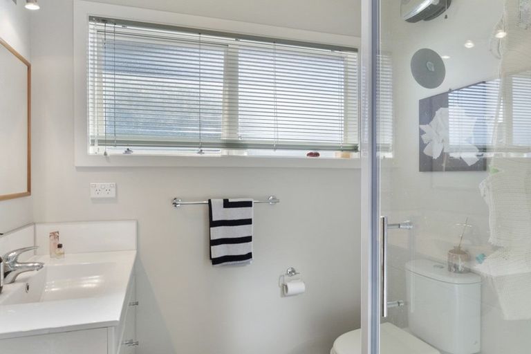 Photo of property in 16 Kingsley Street, St Andrews, Hamilton, 3200