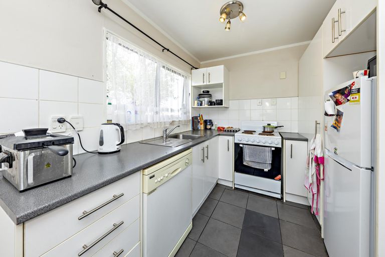 Photo of property in 2/8 Ross Avenue, Otara, Auckland, 2023