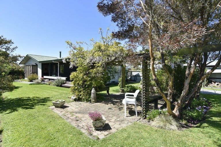 Photo of property in 7 Martyn Street, Rangiora, 7400