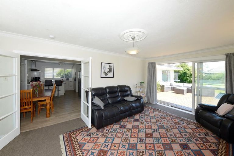 Photo of property in 6 Gainsborough Street, Hoon Hay, Christchurch, 8025