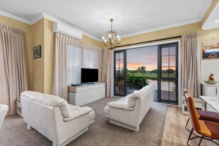 Photo of property in 166 Oriental Parade, Papamoa Beach, Papamoa, 3118