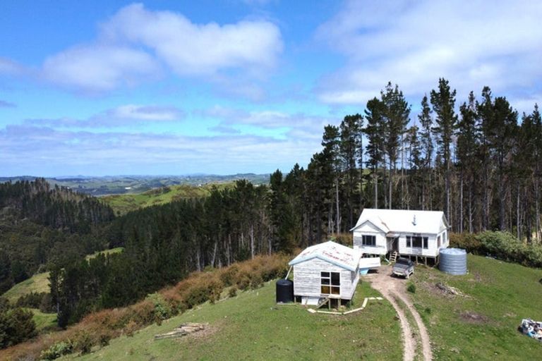 Photo of property in 623 Bickerstaffe Road, Maungaturoto, 0587