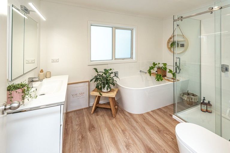 Photo of property in 93 Gonville Avenue, Gonville, Whanganui, 4501