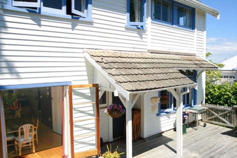 Photo of property in 118 Priestley Terrace, Bluff Hill, Napier, 4110