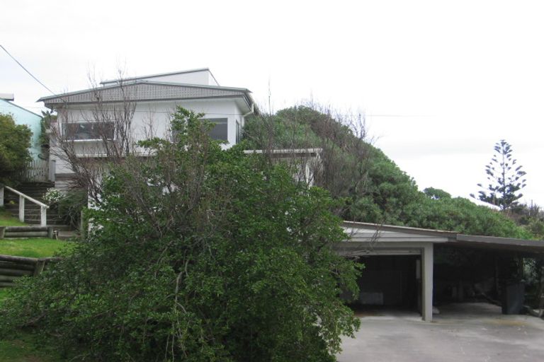 Photo of property in 4 Nelson Street, Foxton Beach, Foxton, 4815