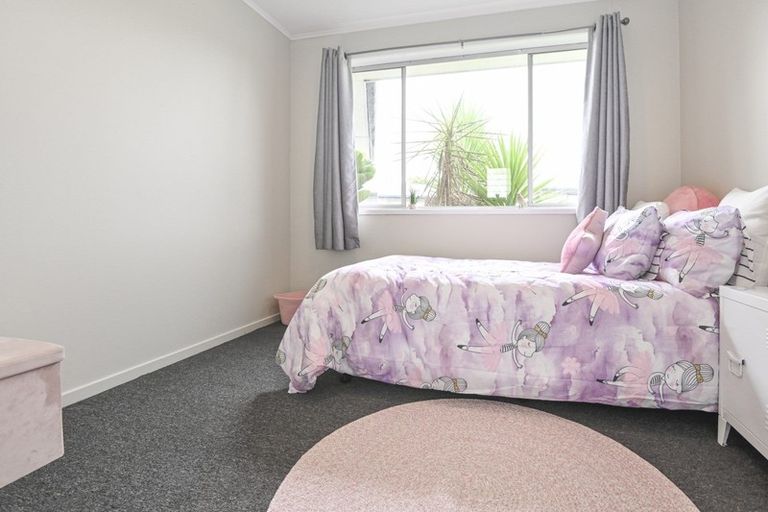 Photo of property in 834 Huia Street, Camberley, Hastings, 4120