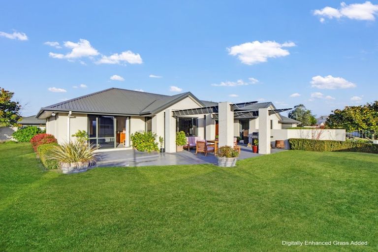 Photo of property in 1 Appleton Place, Woodend, 7610