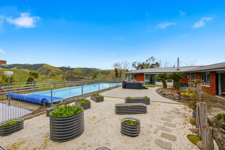 Photo of property in 519 Otamarakau Valley Road, Pukehina, Te Puke, 3186