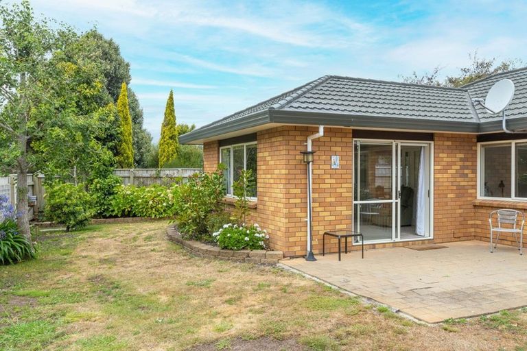 Photo of property in 72 Campbell Avenue, Paraparaumu, 5032