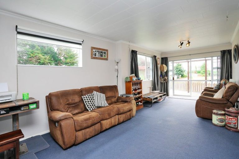 Photo of property in 9 Woodlands South Road, Woodlands, Invercargill, 9871