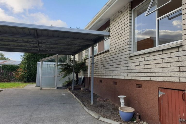 Photo of property in 22 Dewe Avenue, Feilding, 4702