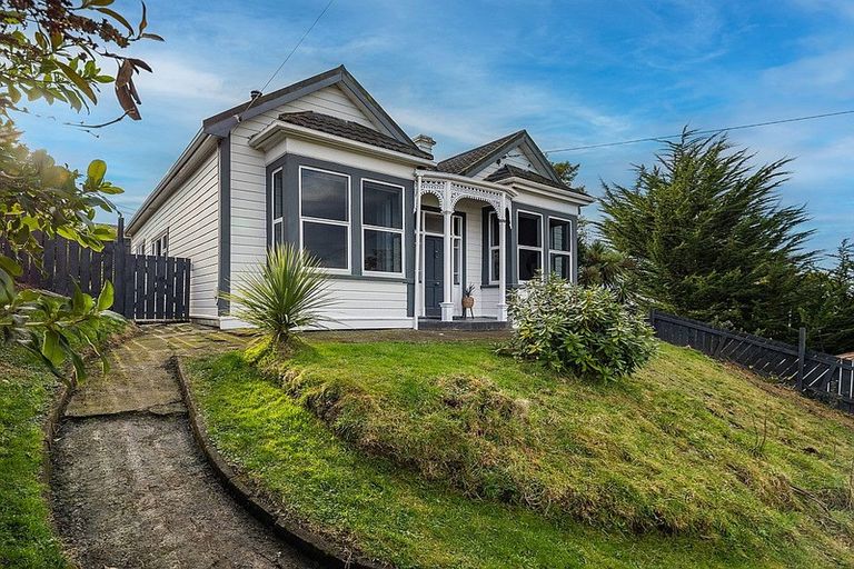 Photo of property in 63 Lawrence Street, Mornington, Dunedin, 9011