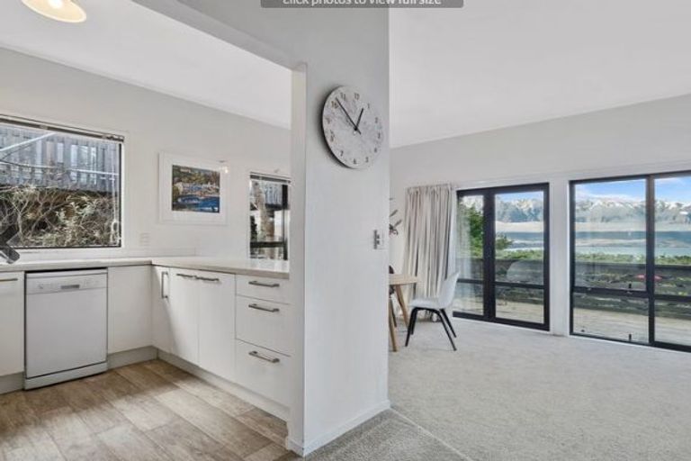 Photo of property in 37b Greenstone Place, Fernhill, Queenstown, 9300