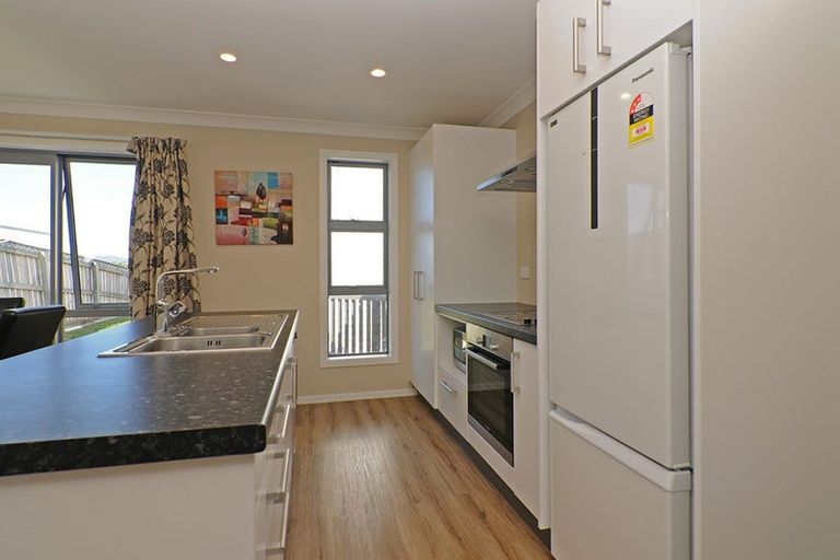 Photo of property in 109 Ashton Fitchett Drive, Brooklyn, Wellington, 6021