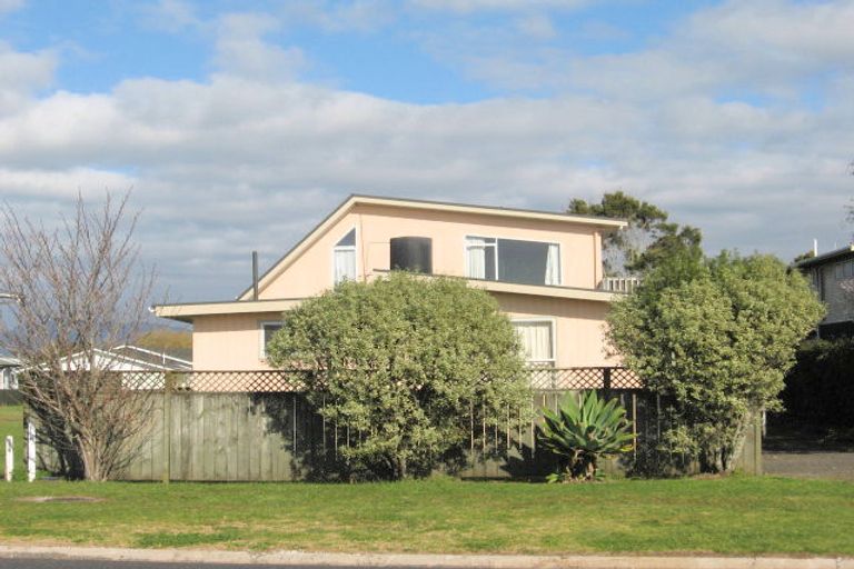 Photo of property in 216 Cook Drive, Whitianga, 3510