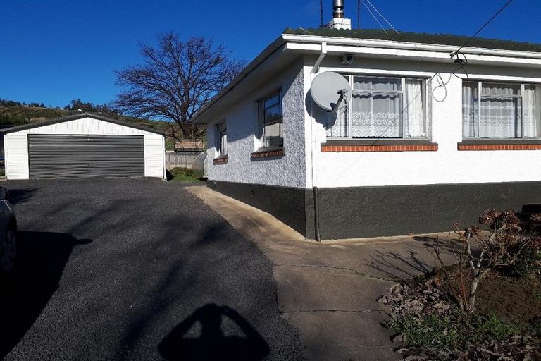 Photo of property in 98 Gladstone Road North, Mosgiel, 9024